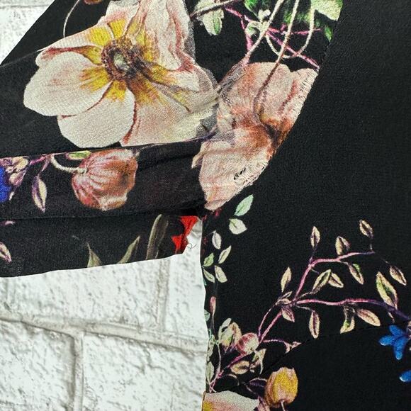 Nicholas Romper Cecile Floral Silk Crochet Lace Bell Sleeve Black White Red 6 - Picture 10 of 14